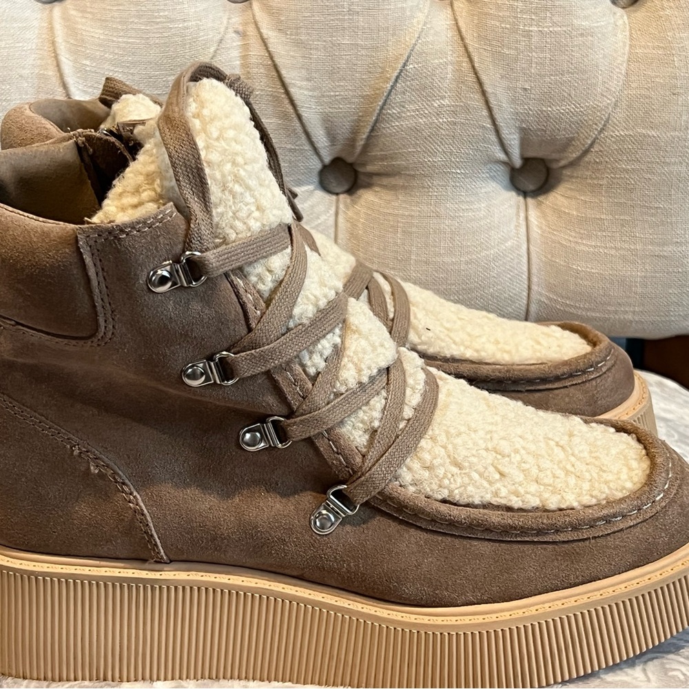 Super warm Dolce Vita boots!